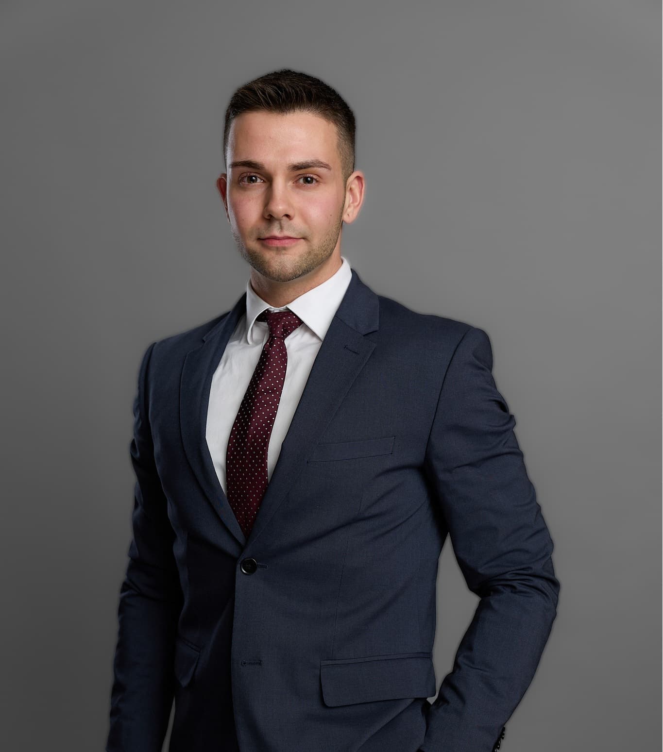 Paweł Stocki — trener front office dla hoteli